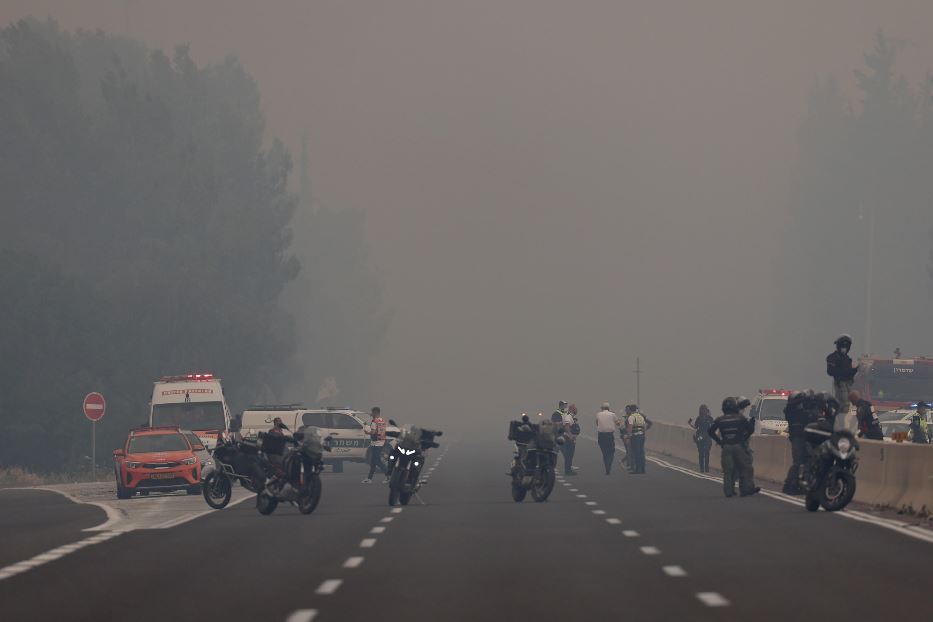 Incendi_boschivi_invadono_le_a