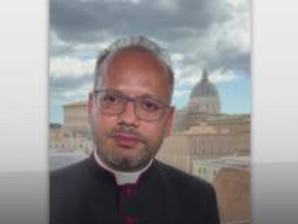 Monsignor_yoannis_ha_raccontat
