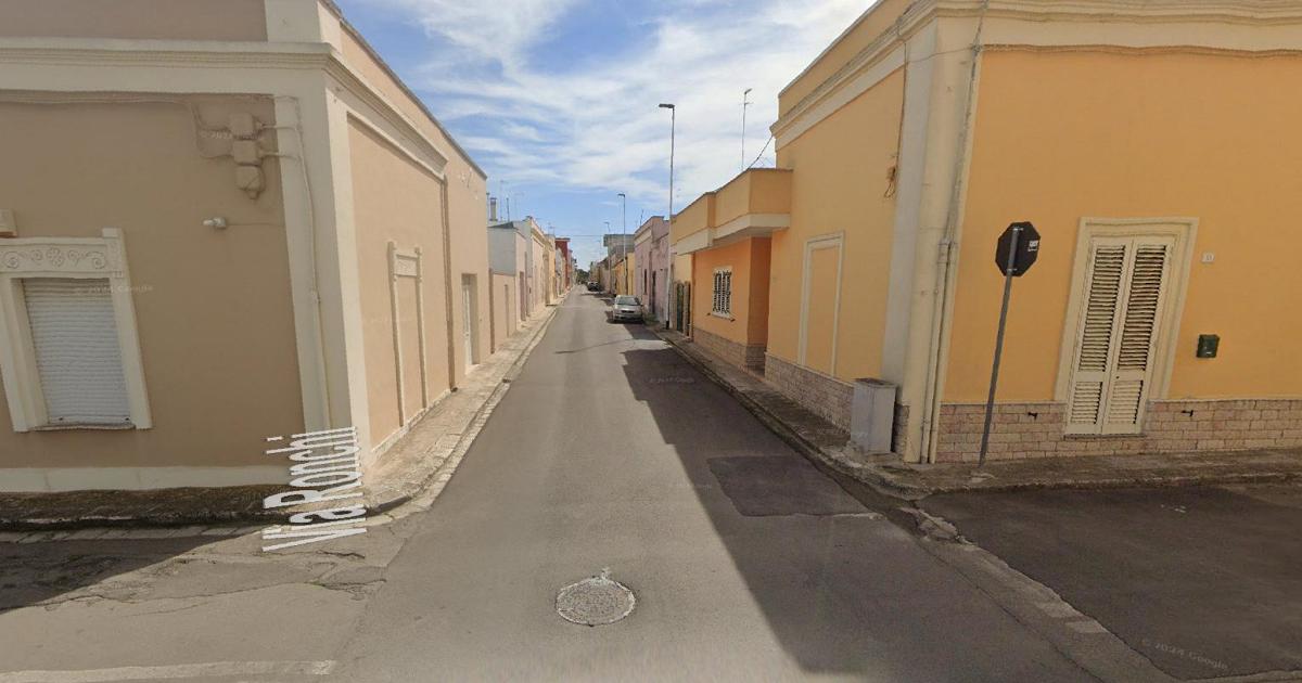 Crollo_di_una_palazzina_in_ris